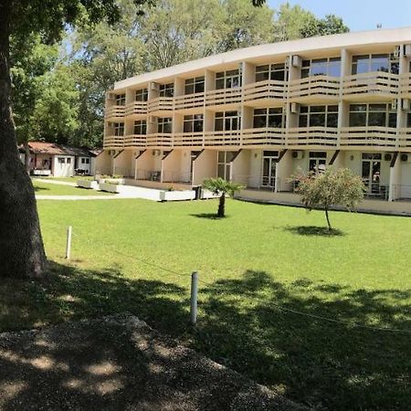 Htp Velika Plaza Ulcinj Otel Dış mekan fotoğraf