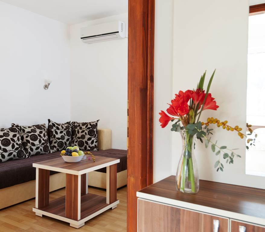 Htp Velika Plaza Ulcinj Otel Oda fotoğraf